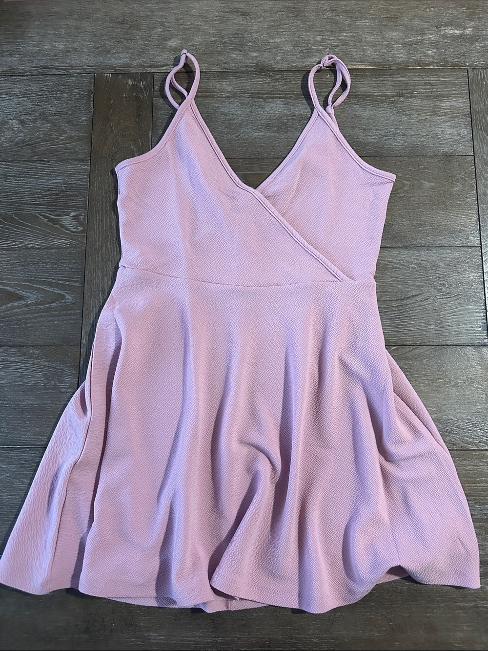 Lilac Spaghetti Strap Fit & Flare Dress women’s size Large - Picture 1 of 3